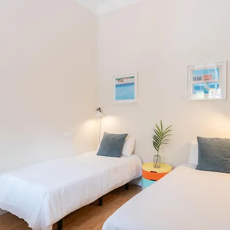 Apartment Sunny With A 100m2 Oasis Barcelona