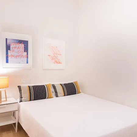 Sunny With A 100m2 Oasis Apartment