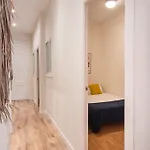 Sunny With 100sqm Terrace In