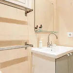 Sunny With 100sqm Terrace In Apartamento Barcelona
