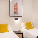 Apartamento Sunny With 100sqm Terrace In *