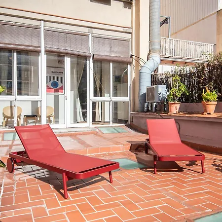 Sunny With 100sqm Terrace In Barcelona