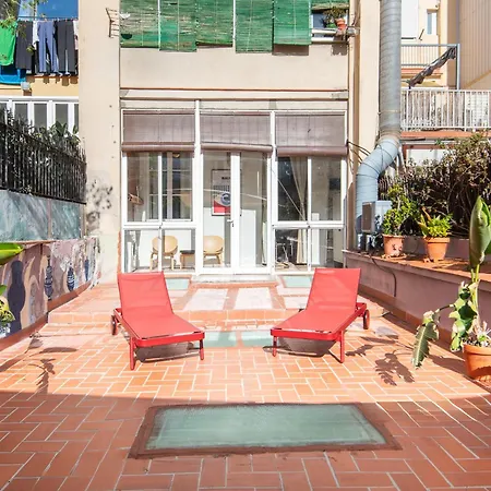 Sunny With 100sqm Terrace In